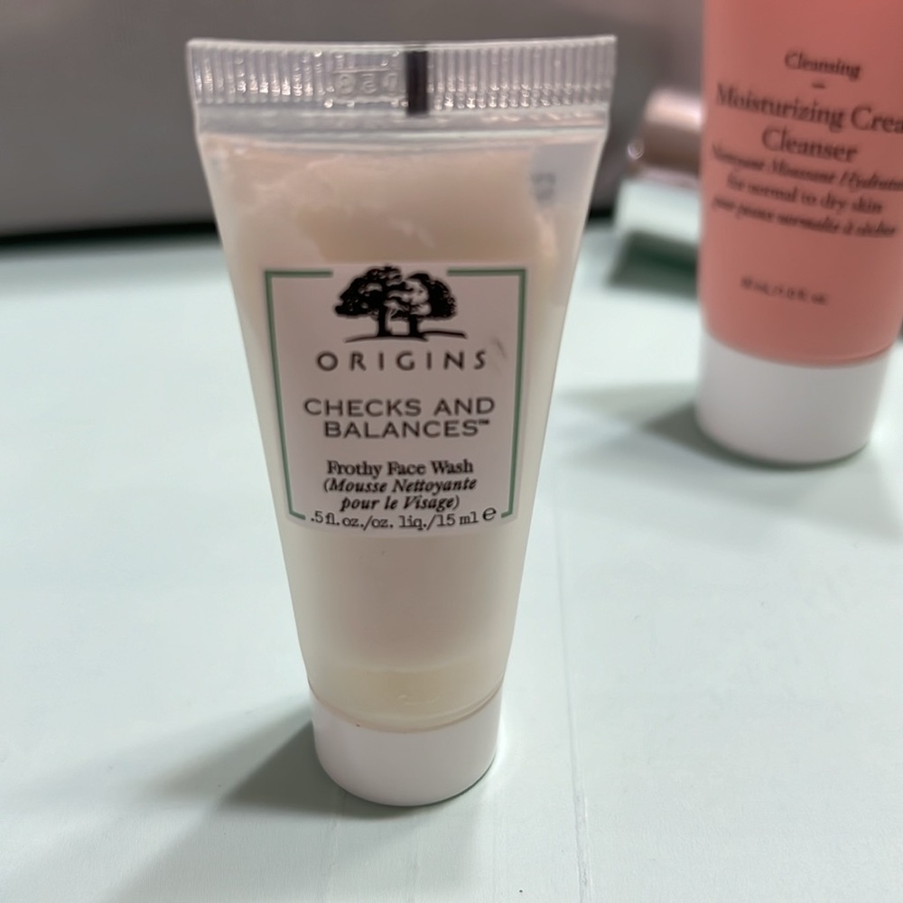 LAST CALL!  Cream Bundle NWT - Picture 4 of 8
